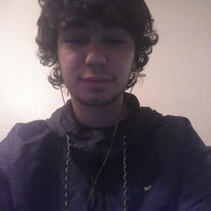 Meet your Posher, Cameron